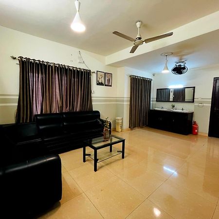 Orkuz Residency Apartment Kochi Exterior foto