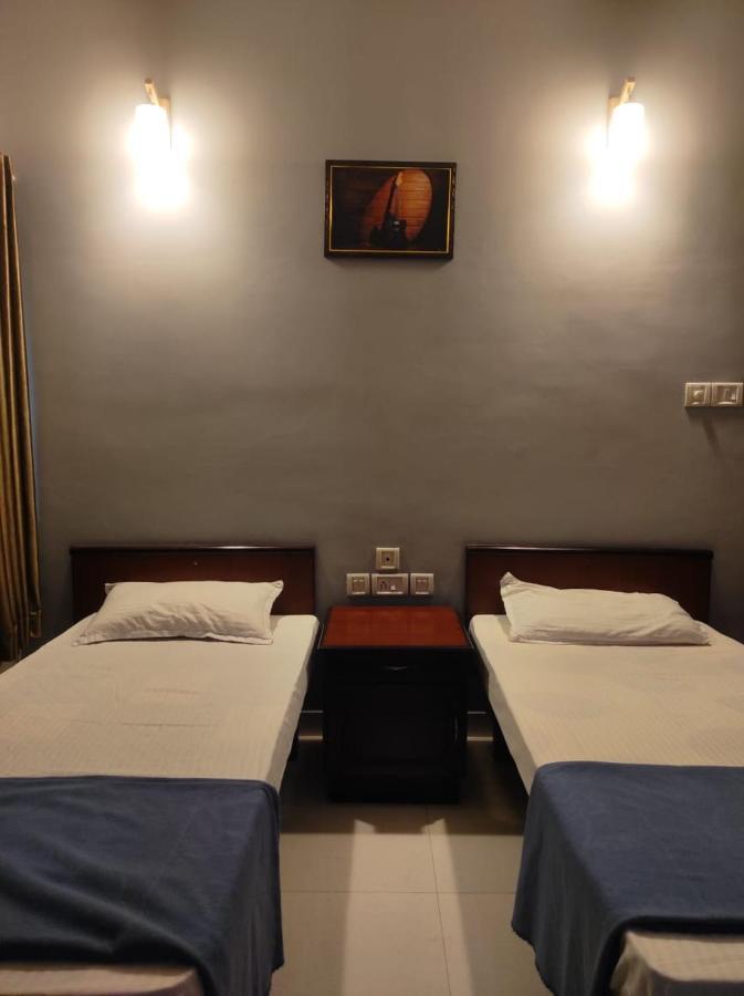 Orkuz Residency Apartment Kochi Exterior foto