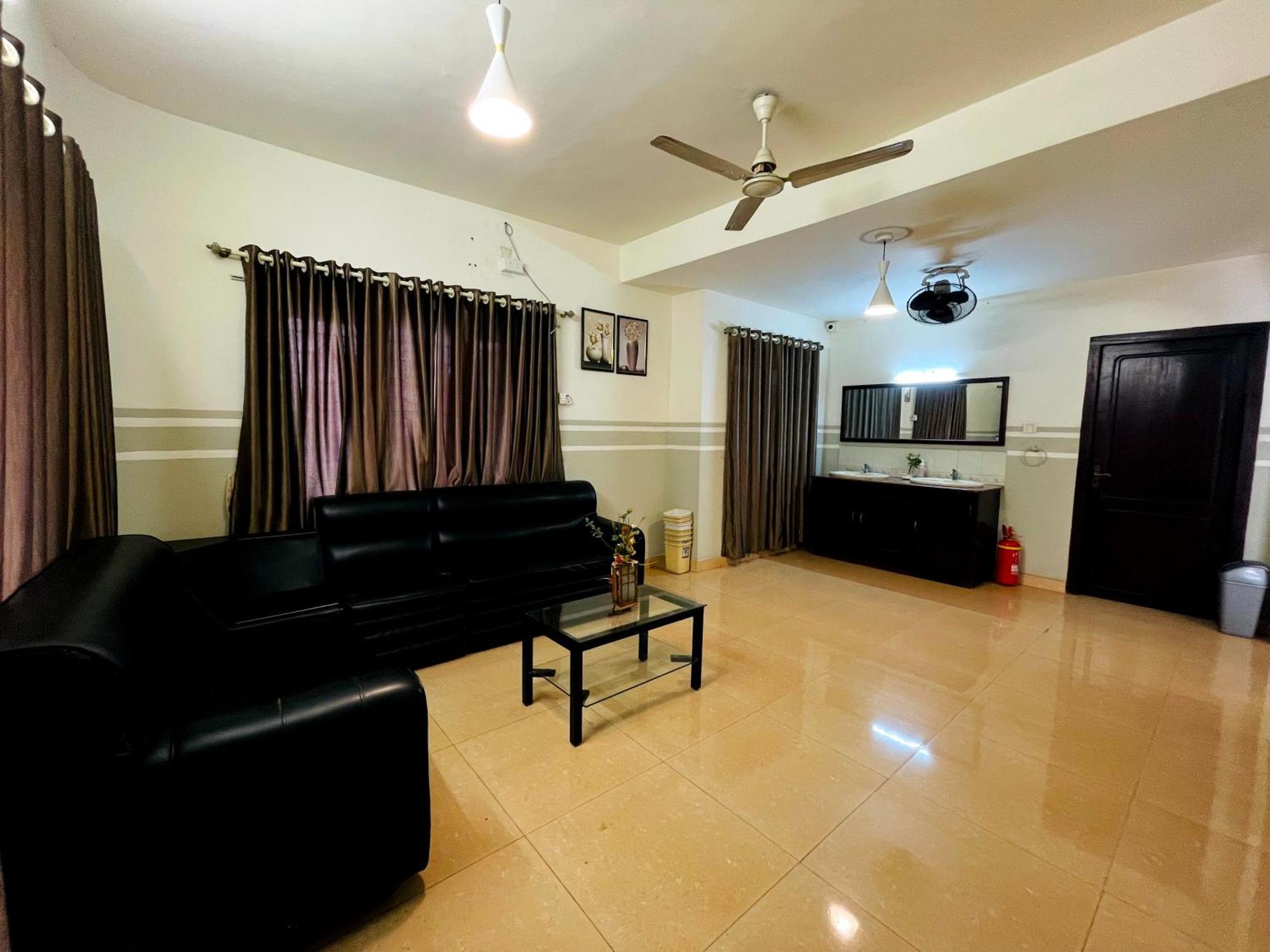 Orkuz Residency Apartment Kochi Exterior foto